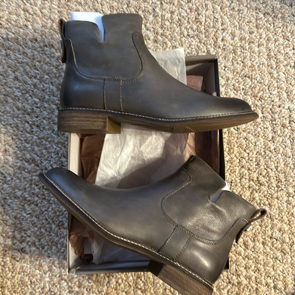 Franco Sarto Hoda Gray(iron) leather booties NWT
